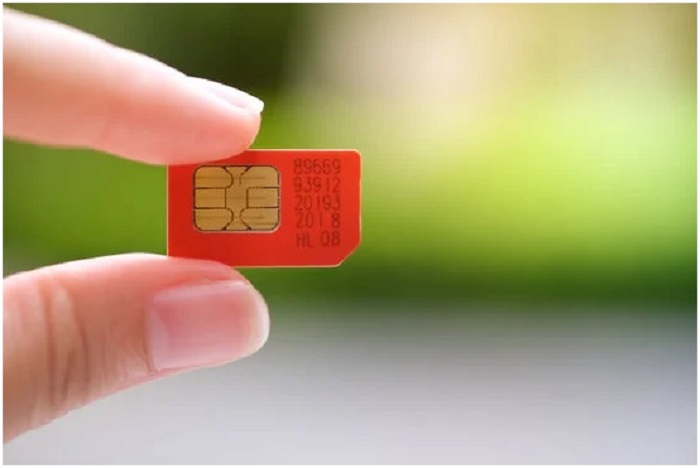 what can you save on a sim chip