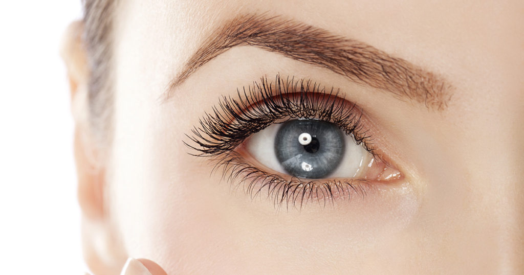 Are You Aware of Vaseline Eyelash Growth Methods?